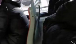 男人添女人下面的视频,男人添女人情感互动揭秘